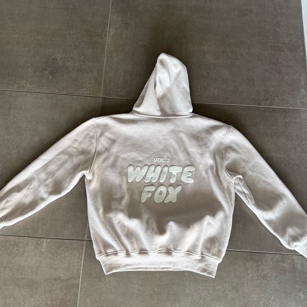 White Fox Boutique offstage Hoodie in color moon